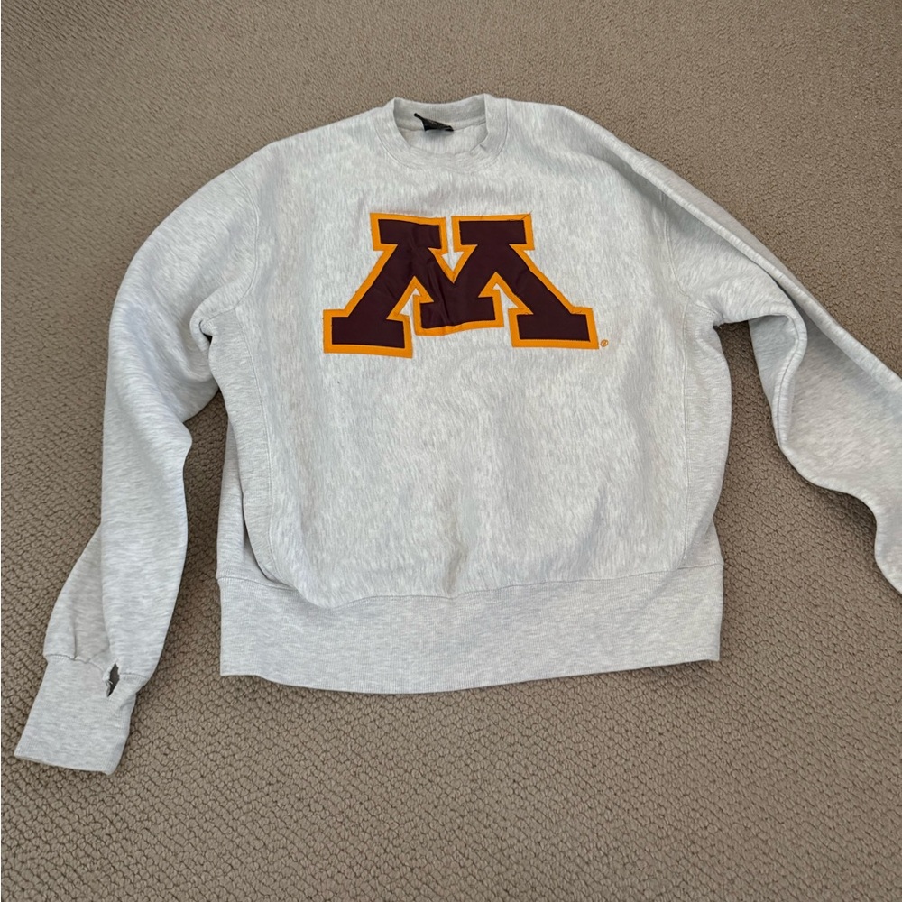 Minnesota Women’s sweatshirt
